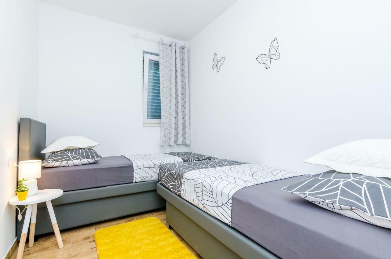 Apartment Moon River Mokošica Exterior foto